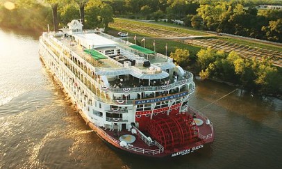 The Mighty Mississippi in the Fall