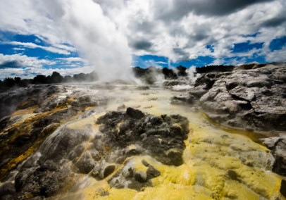 Maoris, Mother Nature and Magnificent New Zealand